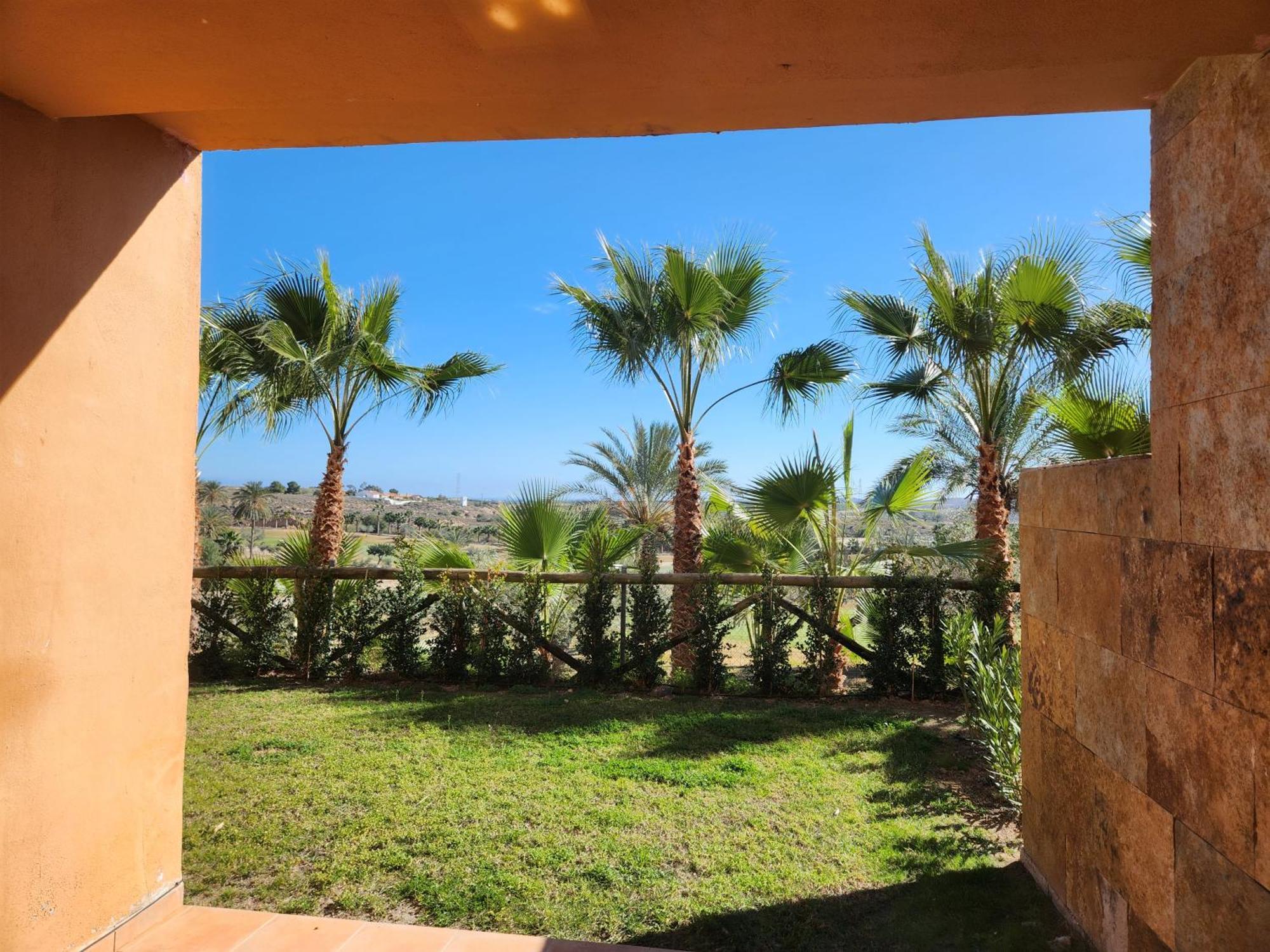 Bajo Con Jardin Propio En Valle Del Este Golf!! Vera Esterno foto